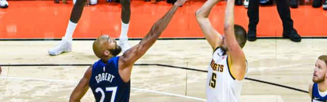 JOKIĆ ZAIGRAO PRVI PUT POSLE EVROBASKETA: Poraz Denvera pred početak sezone!