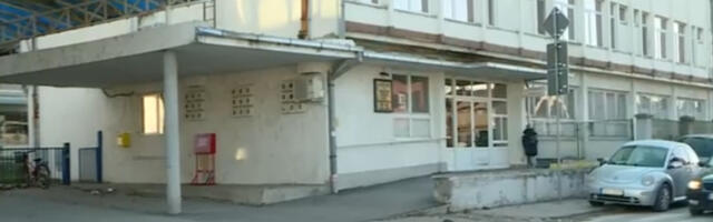 Opšta bolnica Ćuprija tvrdi da od jutros Služba ginekologije i akušerstva radi u punom kapacitetu, nakon vesti da je porodilište zatvoreno