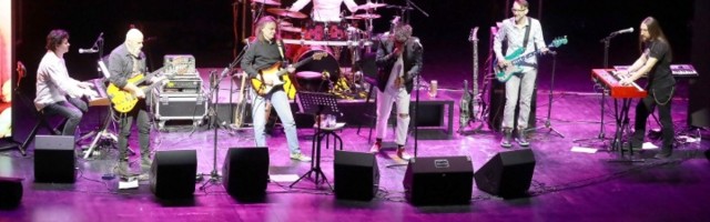 Izrečene kazne zbog koncerta "Crvene jabuke"