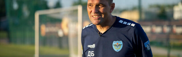 Ona mu je najveća podrška u borbi protiv raka: Supruga uz Darka Božovića, na aukciji i Mitrovićev dres (FOTO)