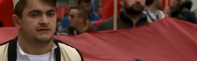 Albanci zbog suđenja Tačiju prete referendumom u Preševu