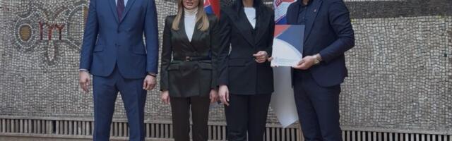 Čačak dobio 3,5 miliona dinara za nabavku vozila za pomoć ženama na selu