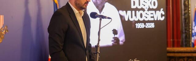 "DOŽIVEO SAM TEŠKU POVREDU RUKE, NASTAVIO DA IGRAM..." Nenad Krstić otvorio dušu zbog Vujoševića: Rekao mi je - da li bi nastavio da si znao da je slomljena?!