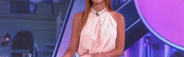 ZGODNA VODITELJKA PINKA ZADRŽALA PRSTEN NAKON RASKIDA VERIDBE! Vrele fotke OBRISALA sa mreža, ali dijamant čuva: Što bih ga vratila?! (VIDEO, GALERIJA)