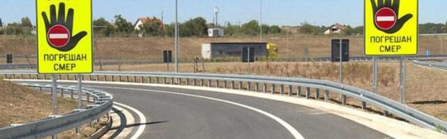 Pogrešan smer: Počelo postavljanje novih znakova upozorenja