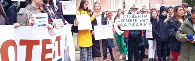 „Godinu dana borbe, solidarnosti i nade“: Skup na Filozofskom, prvom fakultetu u Nišu koji je stupio u blokadu