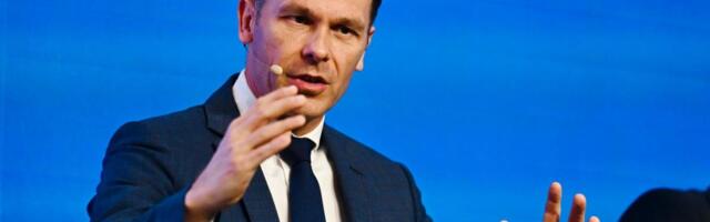 DOK MI ŽELIMO DA SE SRBIJA GRADI, ONI ŽELE DA GLEDAJU RUŠEVINE U CENTRU GRADA: Ministar Mali o likovanju blokadera zbog Generalštaba