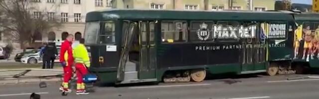 Vozač tramvaja iz Sarajeva u šoku nakon stravične nesreće: Evo gde se sada nalazi
