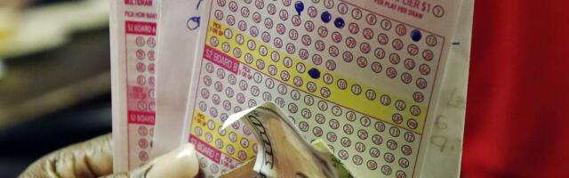 Osvojio preko 30 miliona dolara na lutriji, pa se ubio! Policija pored tela zatekla 3 pisma, jedno posebno šokira!