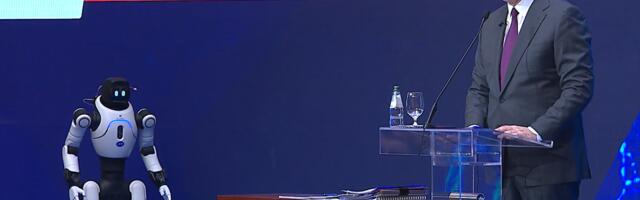 Vučić: „Naoružavaćemo se, jer je to jedina garancija za mir“