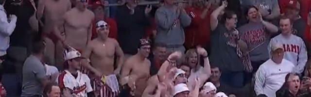 Zato se i zove Martovsko ludilo: Goli muškarci ometali košarkaša dok je šutirao bacanja, evo da li su uspeli