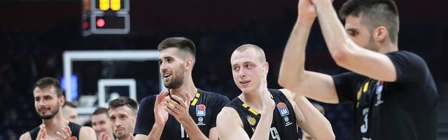 Savršen učinak, ali ne i igra: Crno-beli sklapaju kockice i čekaju ozbiljnije testove