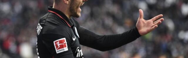 ŠTA SE OVO DOGODILO? Filip Kostić ostao u NEVERICI!