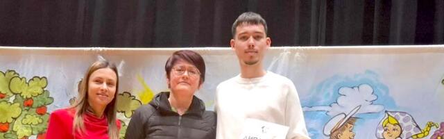 Gimnazijalcu Danilu drugo mesto na literarnom konkursu Pero sokolića