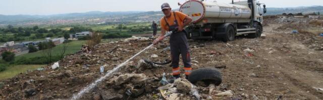Preslojavanje tla na deponiji Jovanovac, preduzete i druge mere u cilju sprečavanja požara (FOTO)