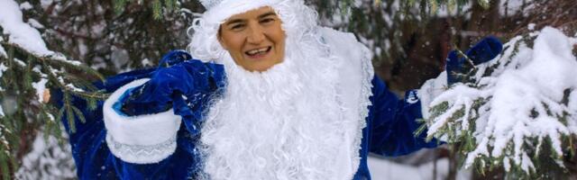 KO NJOJ PIŠE SAOPŠTENJA Ana Brnabić priča o Božiću i NAPADA neistomišljenike - soli pamet narodu