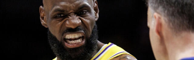 Лејкерси повели 2:0 против Хјустона, Филаделфија и Портланд изједначили серије