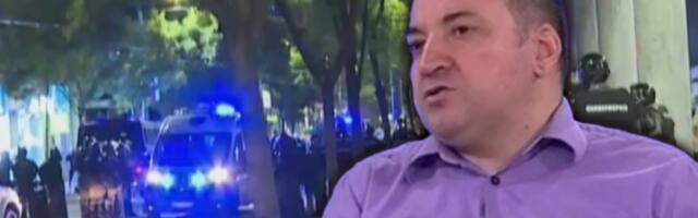 SKANDAL!! Na N1 uživo opravdan napad na policiju i Ćacilend!