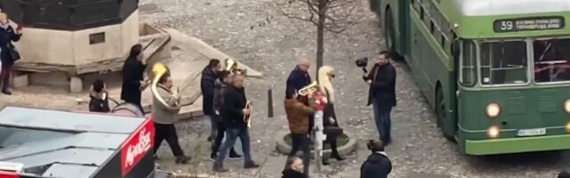 Karleuša, Vesić i trubači (VIDEO)