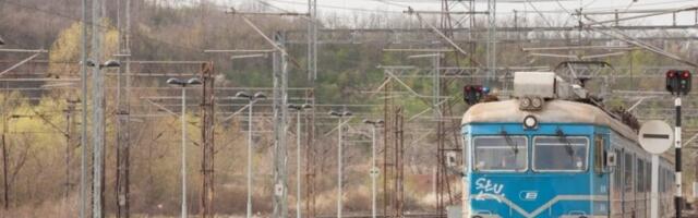 STRAVIČNI PRIZORI SA PRUGE U RADINCIMA! ŠTA JE UZROK ČESTIH SAOBRAĆAJKI NA OVOJ RAMPI? (FOTO)