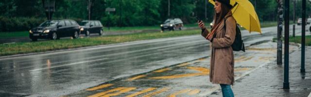 Građani ovog dela Beograda nemaju prevoz, moraju da pešače tri kilometra mesecima