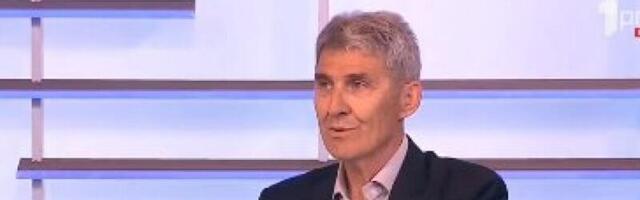 PROFESOR SAVIĆ: "Većina profesora glasalo za prekid blokade, dva studenta blokiraju Ekonomski fakultet!"