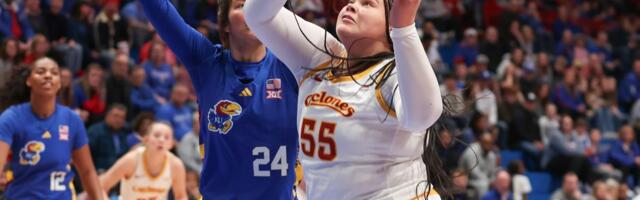 Ona je najdominantnija košarkašica sveta: Za nju kažu da je ženski Šek, a njene partije su već oduševile Amerikance /VIDEO/