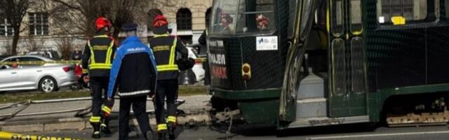 BRUKA I SRAMOTA KAKVU SVET NIJE VIDEO! Influenserke MESTO STRAVIČNE TRAGEDIJE pretvorile u pozornicu za sampromciju - UŽAS!