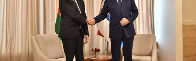 PREDSEDNIK VUČIĆ SE SASTAO SA ALIJEVOM! Slede sastanci sa predstavnicima najvećih kompanija u Azerbejdžanu!