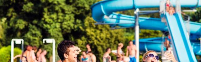 Deca se zarazila na bazenu u Beogradu, pojavile im se rane po telu