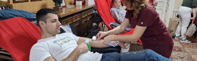 Budi nečiji heroj volećete do srži! Mnoštvo Nišlija pohrlilo na poziv za pomoć sugrađanima