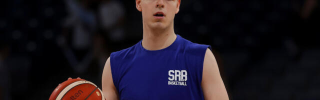 TOPIĆ PROLAZI KROZ PAKAO: Oglasio se trener Oklahome, otkrio kako se Nikola bori sa opakom bolešču!