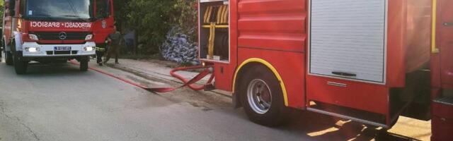 U POŽARU U TITELU IZGORELI SUPRUŽNICI: Zet primetio vatru, otvorio vrata, ali nije im bilo spasa!