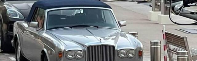 Melina i milioner stigli u oldtajmeru od 250.000 € u opštinu! Obezbeđenje ih štiti, automobil RUČNO SASTAVLJEN