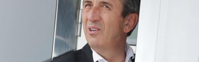 Shvatio sam da je vreme koje mi je ostalo dragoceno… Zdravlje Žike Jakšića zabrinulo javnost, hitno hospitalizovan