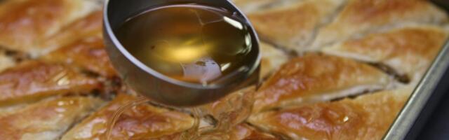 Najlepši preliv za baklavu: Evo šta da dodate u sirup za nikad bolji ukus!