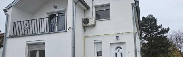 FOTO: Prodaje se petoiposobna kuća u naselju Dolja – odmah je useljiva