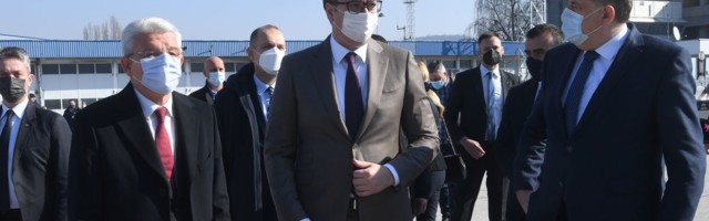 P. Ćeranić: Vučićeva dobijena šahovska partija
