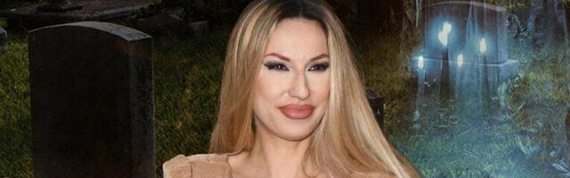 RADA MANOJLOVIĆ DOBILA JEZIVO UPOZORENJE! Zasadili DRVO SMRTI kod groba njene majke: Vuče te na onaj svet!