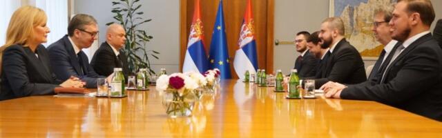KONSULTACIJE O MANDATARU: Vučić se sastao sa Zukorlićem i Žigmanovom (FOTO)