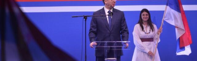 "PLATE ĆE BITI 2.000, PENZIJE PREKO 1.000 EVRA" Vučić o planu za 10 godina: Moramo da pobedimo sa Ekspom