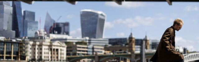 Британски метеоролози упозорили на опасност по живот од набујалих река услед падавина