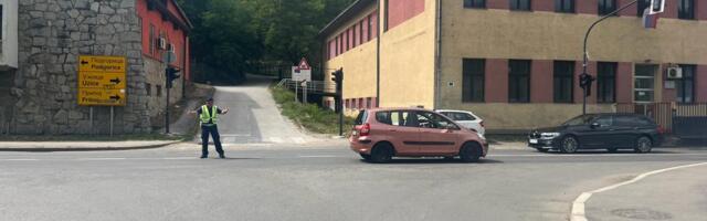 Tužan prizor iz Prijepolja razočarao građane: Vandali uništili igralište za decu