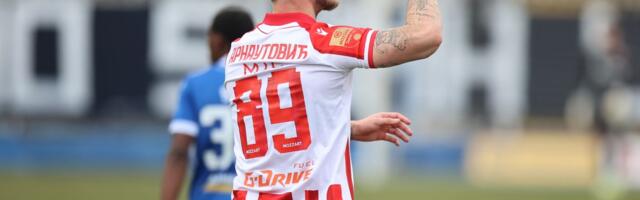 Marko Arnautović posebnom fotografijom sa jakim značenjem svima čestitao Vaskrs