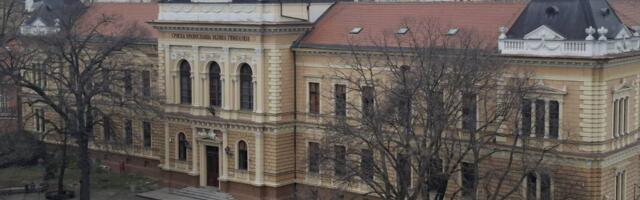 Roditelji: Kolaps nastave u Jovinoj gimnaziji u Novom Sadu, oko 30 profesora na bolovanju