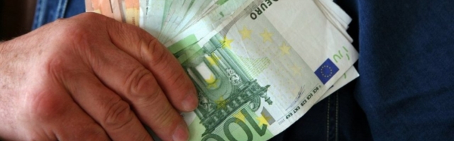 Ukupno 4 miliona građana prijavilo se za 100 evra