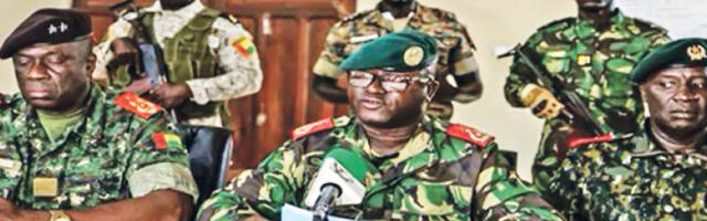 Офи­ци­ри пре­у­зе­ли власт у Гви­не­ји Би­сао