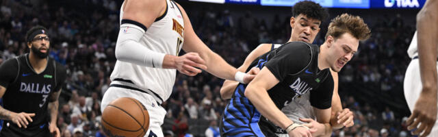 Jokić nije sa ove planete: Igrači Dalasa se hvatali za glavu od očaja (VIDEO)