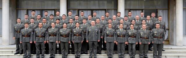 Prvi koraci u uniformi: Mladi potporučnici preuzeli odgovorne dužnosti