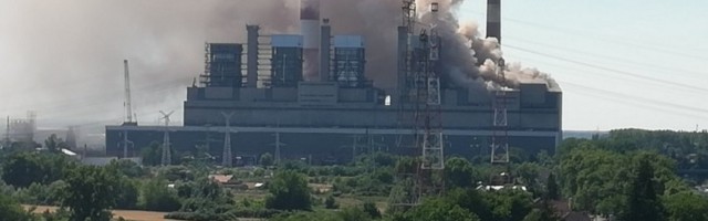 Havarija u TENT-u, dim i para kuljaju iz jednog bloka (FOTO)